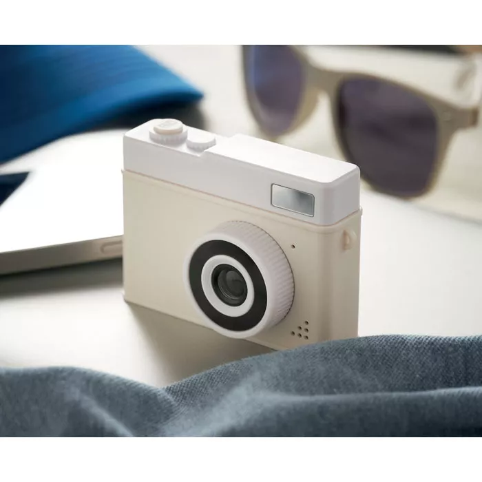 APPAREIL PHOTO NUMERIQUE — vue 2